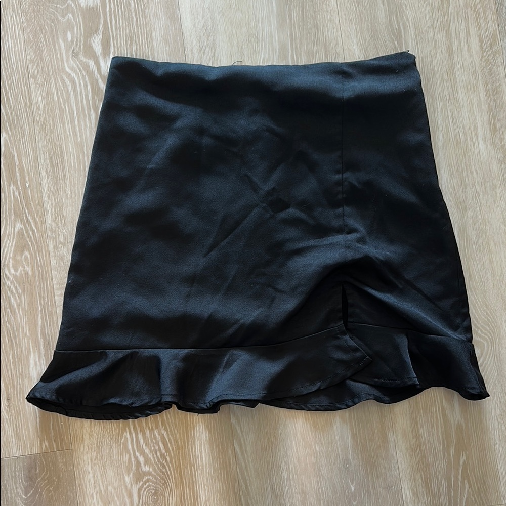 Black Ruffle Hem Skirt